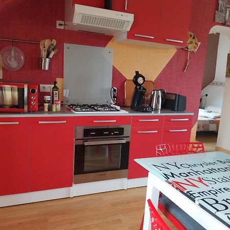 Blandine & Christian Apartment Saint-Judoce Екстериор снимка